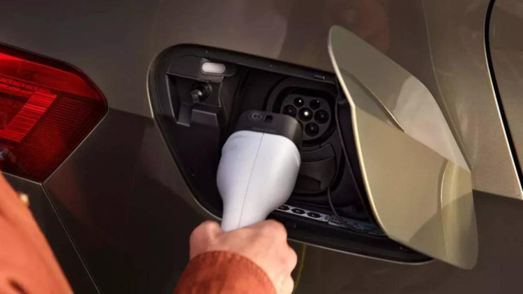 Volkswagen Rebut Pasar Kendaraan Listrik di Eropa, Tesla Tergeser