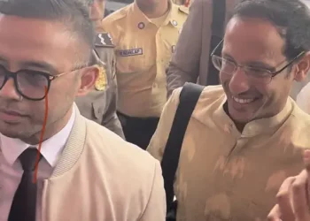 Tebar Senyum, Nadiem Penuhi Panggilan KPK atas Kasus Dugaan Korupsi Proyek Cloud Kemendikbud