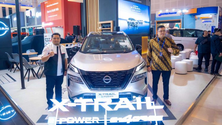 Gebrak GIIAS Surabaya 2025 dengan Duo Elektrifikasi X-Trail dan Serena e-Power