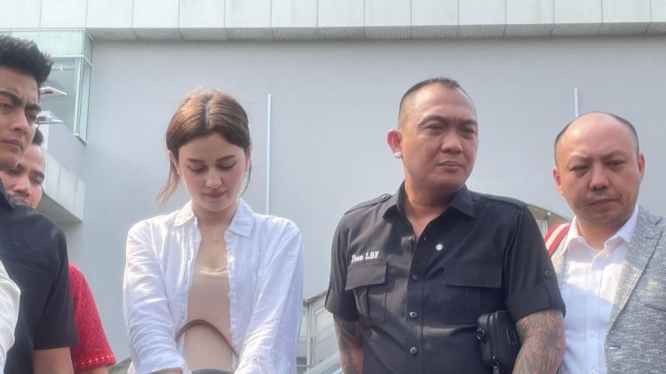 Dukungan Pengusaha untuk Kimberly Ryder, Akui Kinerja Artis Datangkan Keuntungan