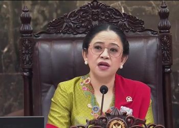 Puan Tarik Napas Sapa Ketua Dewan Brunei Disambut Tepuk Tangan Meriah