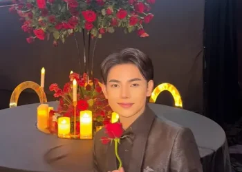 Penyanyi Rayel Dorong Batas Genre Lagu Posesif dan Ajak Publik Tak Menyerah