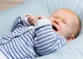 Benarkah Menangis Dapat Menguatkan Jantung Anak? Menurut Dokter: Itu Mitos!