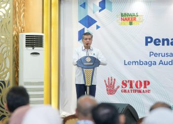 Buruh Tuntut Kenaikan Upah Minimum 2026 Sebesar 10 Persen Menaker Memberikan Penjelasan