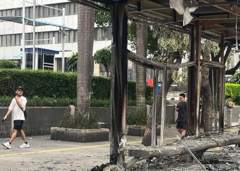 Halte dan Pagar Gedung DPR Rusak Akibat Aksi Massa