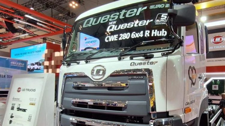 Kurangi Risiko Kecelakaan dengan Perawatan Armada BBM Patra Logistik oleh UD Trucks