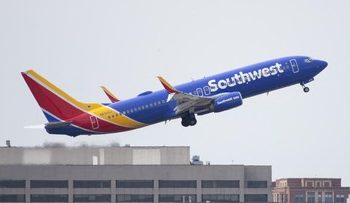 Dua Penumpang Tunanetra Ditinggalkan Maskapai Saat Akan Ikut Penerbangan