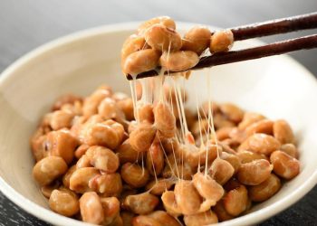 Natto Punya Banyak Manfaat Kesehatan Meski Baunya Menyengat