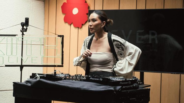 Tiara Eve Kenalkan Album 528Hz Dance Mantra dengan Tamu dan Minum Matcha