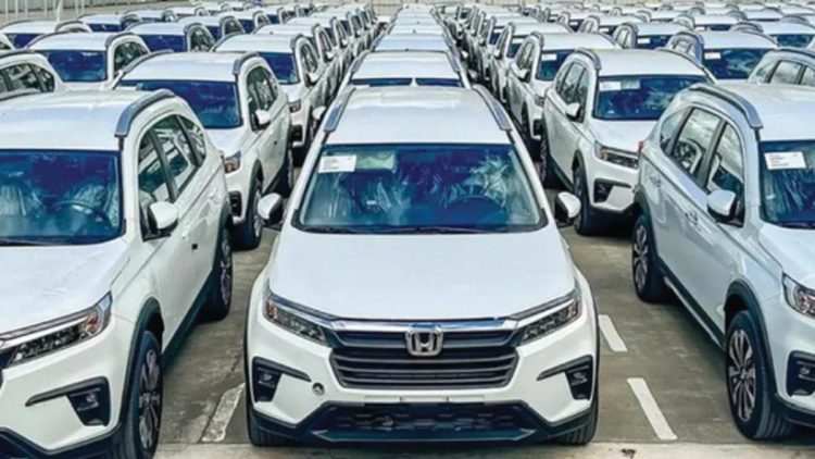 Mobil Indonesia Dominasi Pasar Impor Vietnam Mengalahkan Thailand dan China