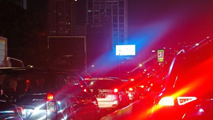 Tol Ditutup Sementara, Lalu Lintas Macet Parah dari Semanggi ke Slipi