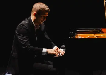 Piano Resital Adam Gyorgy di Jakarta Pukau Penonton dengan Harmoni Klasik