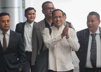 Nadiem Makarim Jadi Tersangka Korupsi Chromebook GoTo Berkomentar