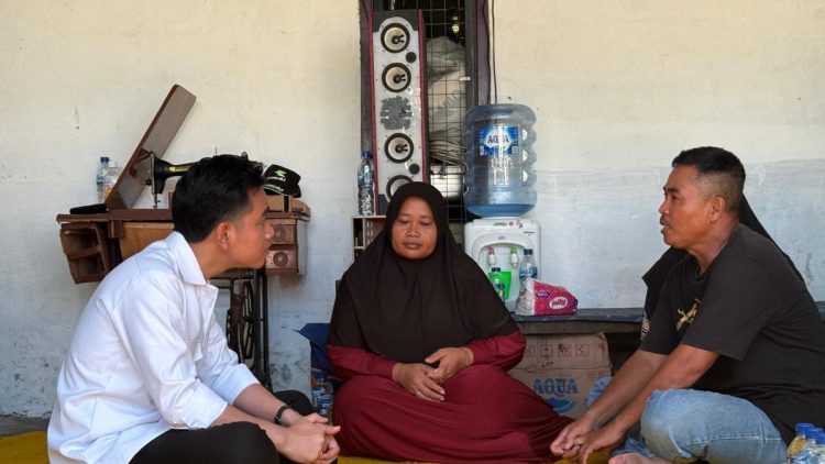 Wakil Presiden Gibran Kunjungi Keluarga Korban Banjir Bandang di Bali dan Sampaikan Belasungkawa