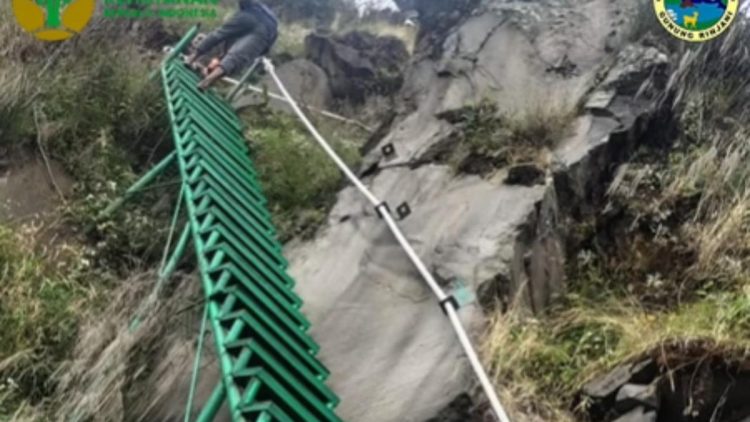 Tiga Berita Terbaru: Penampakan Gunung Rinjani Setelah Perbaikan Jalur Pendakian