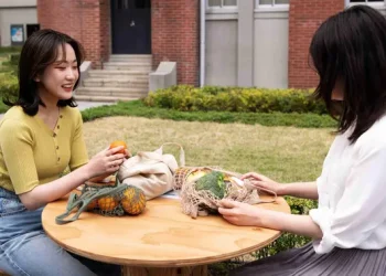 4 Tanda Sahabat yang Ternyata Insecure dengan Kesuksesanmu