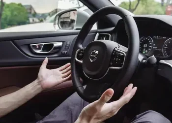 Standar Keselamatan Ketat untuk Teknologi Mengemudi Level 2 di China
