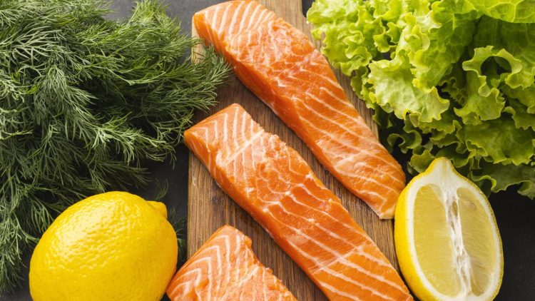 10 Manfaat Ikan Salmon untuk Kecantikan dan Kulit Sehat Tanpa Kusam