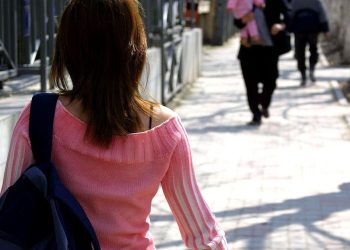 Mengenal Kepribadian Ambivert Perpaduan Antara Introvert dan Ekstrovert