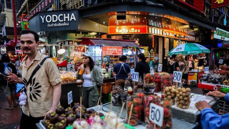 Turis Berkurang, Tarif Hotel di Thailand Menurun