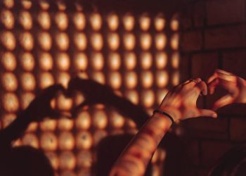 6 Ciri Introvert dan Cara Mengelola untuk Meningkatkan Kepercayaan Diri