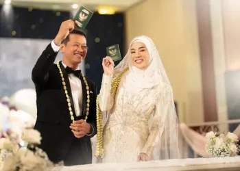 2 Bulan Menikah, 6 Potret Clara Shinta dan Suami Diberitakan Pisah Rumah