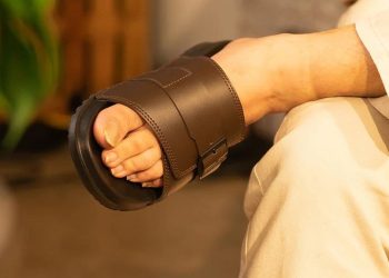 Rekomendasi 6 Sandal Pria Lokal yang Patut Dicoba Saat Harbolnas 10.10