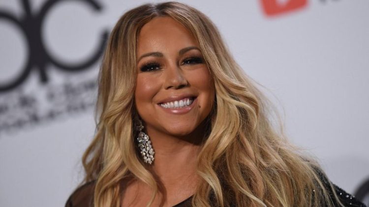 Reaksi Mariah Carey Saat Disambut Ondel-Ondel Ngibing di Jakarta
