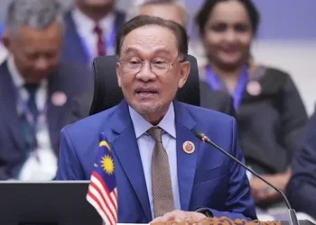 Malaysia Rencanakan Larangan Ponsel untuk Siswa di Bawah 16 Tahun