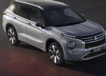 Outlander PHEV Terbaru Rilis Januari 2026, Simak Bocoran Informasinya