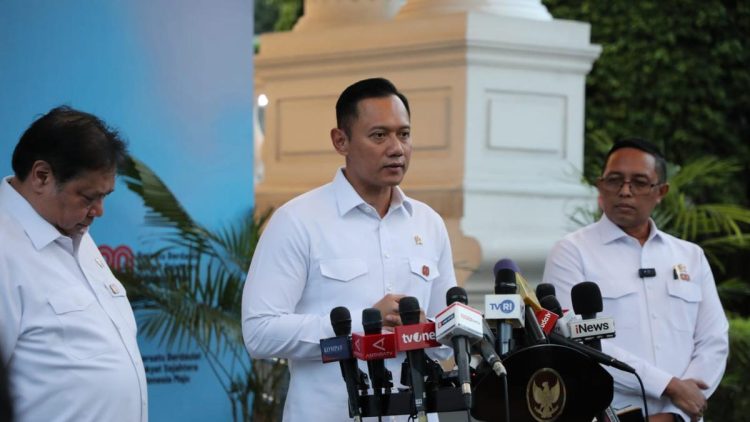 Menko AHY Akan Tindak Tegas Perusahaan yang Operasikan ODOL pada 2027