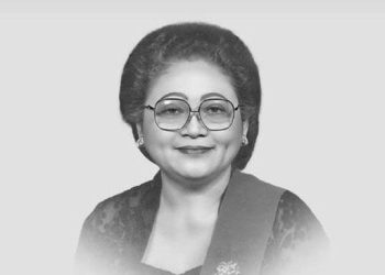 Peramal India Kunjungi Ibu Tien, Awalnya Ditolak dan Ramalannya Menjadi Nyata