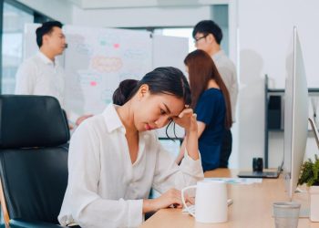 Kritik Kecil yang Dapat Menghancurkan Perasaan