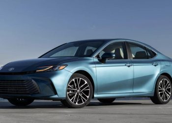 Putusan Toyota Perpanjang Siklus Redesain Mobil Hampir Satu Dekade