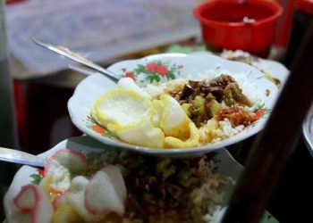 6 Rekomendasi Tempat Makan Gultik Enak di Jakarta 2025