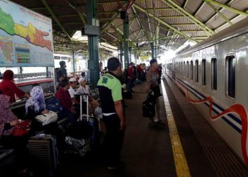 Siapkan 7982 Perjalanan Kereta untuk Nataru 2025/2026, Ini Rinciannya