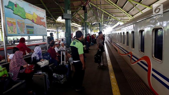 Siapkan 7982 Perjalanan Kereta untuk Nataru 2025/2026, Ini Rinciannya