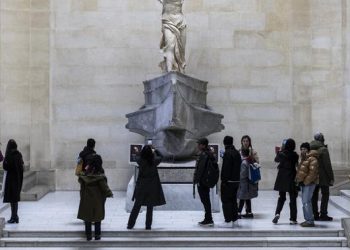 Museum Louvre Pasang 100 Kamera CCTV Baru Setelah Kemalingan Perhiasan 88 Juta Euro