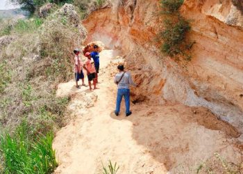 Cabut Kewenangan Pemda Terbitkan Izin Tambang Pasir Kuarsa