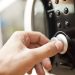 Dampak Memanaskan Makanan di Microwave