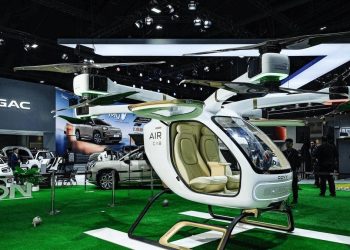 Pamerkan EV Mutakhir dan Mobil Terbang untuk Masa Depan