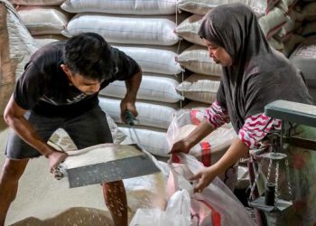 Penambahan Stok Beras untuk Daerah yang Terkena Bencana