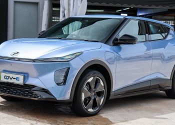 Mobil Listrik Perdana Malaysia dengan Jangkauan 370 Km