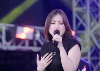 Lirik dan Makna Lagu Selendang Biru Tentang Cinta yang Pudar