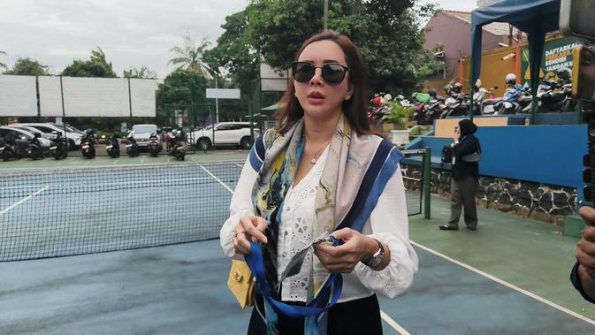 Aura Kasih Tak Pernah Terima Nafkah Anak dari Mantan Suami Selama 6 Tahun Jadi Single Parent