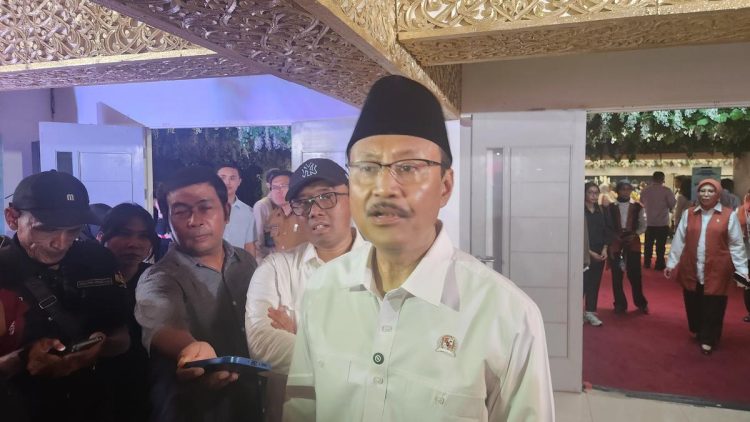 Kemensos Salurkan Bantuan Jaminan Hidup Korban Bencana Rp 450 Ribu Per Orang