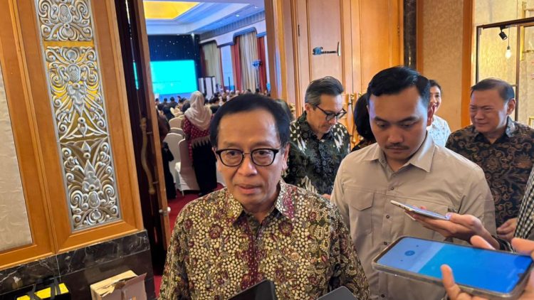 Kasus BI-Fast OJK Laksanakan Program Penanganan untuk Keamanan Siber Perbankan