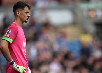 Kiper Top Manchester City Dilarang Dijual Menurut Pep Guardiola