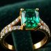 Pesona Cincin Tunangan Potongan Zamrud Simbol Klasik dan Elegan yang Mewah