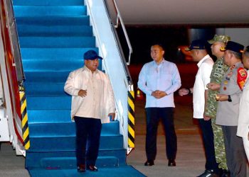 Pulang dari Rusia, Prabowo Tinjau Wilayah Terdampak Banjir di Sumatera